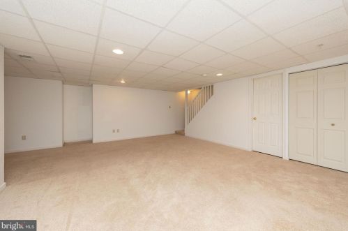 807 Dresher Woods Dr, Dresher PA  19025-1528 exterior