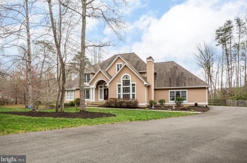 7905 Waterford Dr, Spotsylvania VA  22551-2204 exterior