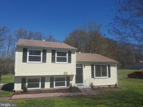 6396 Tammy Ln, Mechanicsville, VA 23111-3337