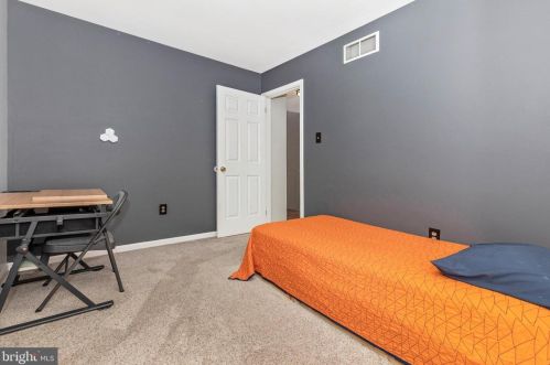 17 Lion Ct, Limerick PA  19468-1339 exterior