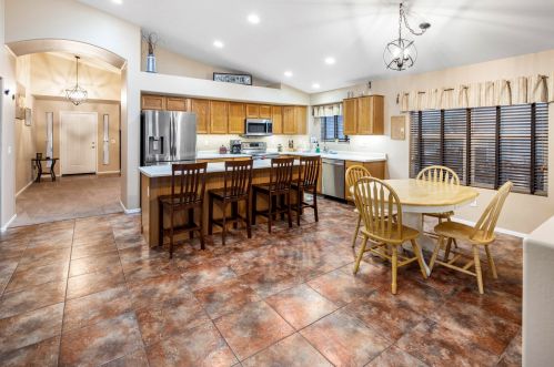 4220 Wahalla Ln, Glendale AZ  85308-2289 exterior