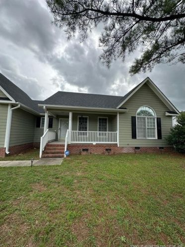 3534 Harrisburg Dr, Fayetteville NC  28306-4573 exterior