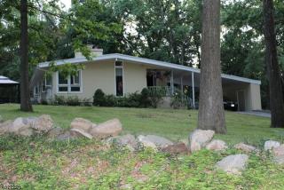 43 Kitchell Rd, Parsippany NJ  07834-1335 exterior