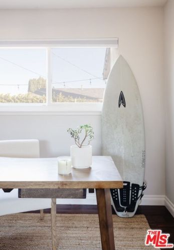 2172 Lysander Ave, Simi Valley CA 93065-1756 exterior