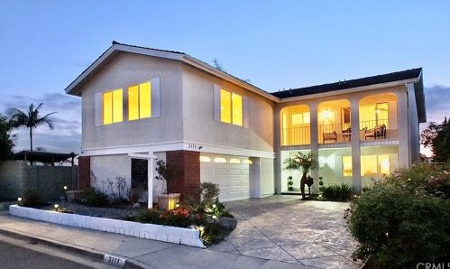 3111 Lilly Ave, Long Beach, CA 90808-3243