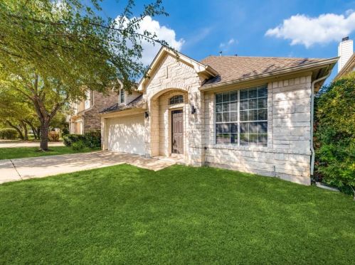 13105 Appaloosa Chase Dr, Austin TX  78732-1974 exterior