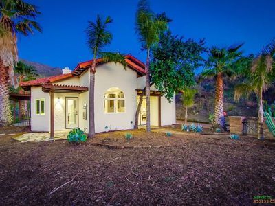 587 Anderson Rd, Alpine, CA 91901-1504