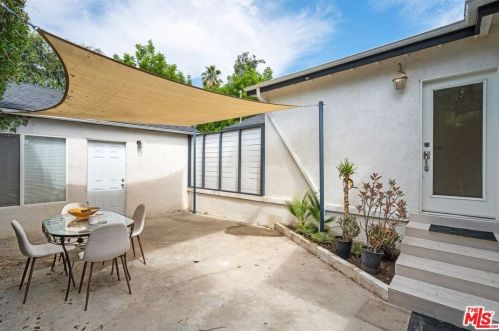 4841 Tyrone Ave, Van Nuys CA 91401-5126 exterior