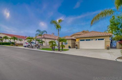 2548 Columbine Dr, Alpine, CA 91901-1305