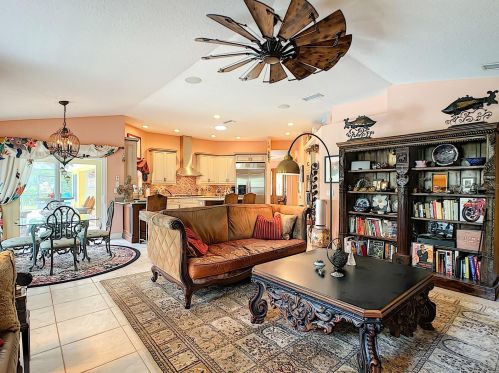 116 Squirrel Ln, Ormond Beach FL  32174-3053 exterior