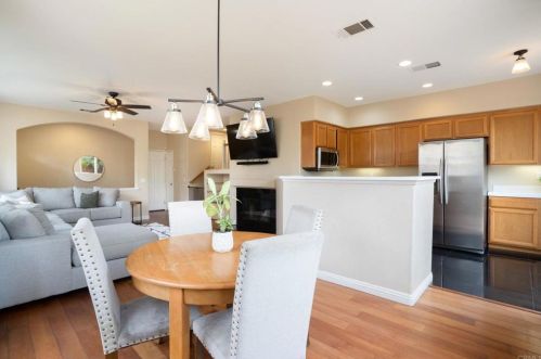 763 Caminito Valiente, Chula Vista CA  91911-6971 exterior