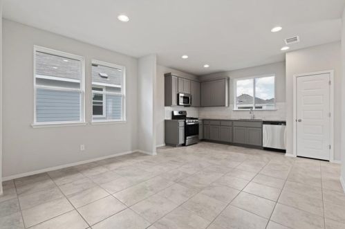1337 Goforth Rd, Uhland TX  78640-4732 exterior