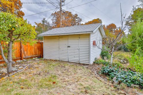 1096 Cambridge Rd, West Kaysville UT  84037-1305 exterior