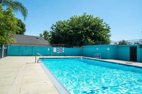 8229 Santa Inez Pl, Buena Park CA  90620-3153 exterior
