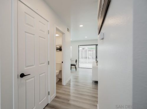 3775 Carnegie Dr, Oceanside CA  92056-6321 exterior