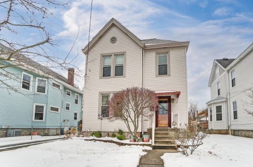 2317 Adams Ave, Cincinnati, OH 45212-3313