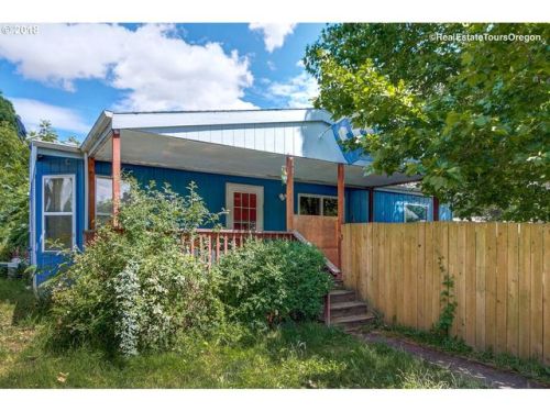 439 Jackson St, Beaverton OR  97124-3143 exterior