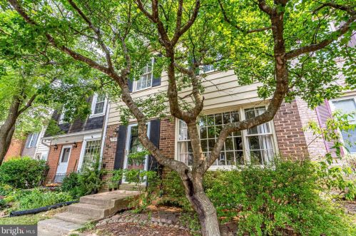 5919 Kara Pl, Springfield VA  22015-3339 exterior