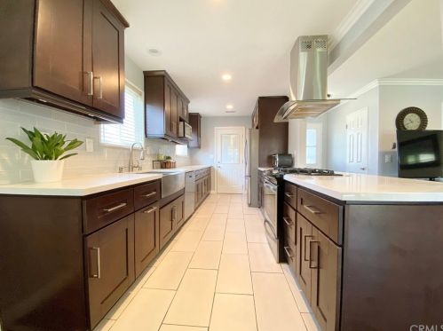 7620 El Chaco Dr, Buena Park, CA 90620-1808