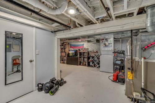 2902 Irving St, Denver CO 80211-3630 exterior