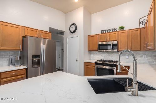 15350 Poinsettia Dr, Sun City AZ  85379-5282 exterior