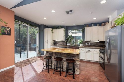 705 Lupine Way, Winters, CA 95694-1655