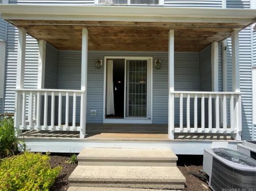 718 Broad St, Meriden, CT 06450-4371