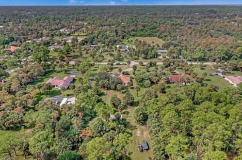 330 17 St, Naples FL 34117-3309 exterior