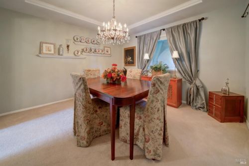 430 Willamette Dr, Vacaville CA  95688-4228 exterior