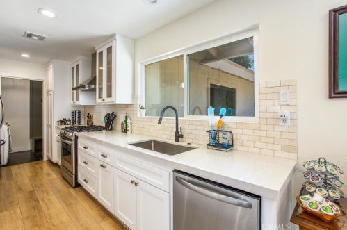 237 Eucalyptus Dr, Redlands CA  92373-7122 exterior