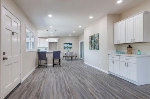 747 Garfield Ave, El Cajon CA  92020-2017 exterior