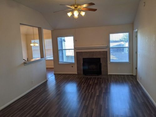 104 Musselman Ct, Monadale, TX 78634-4499