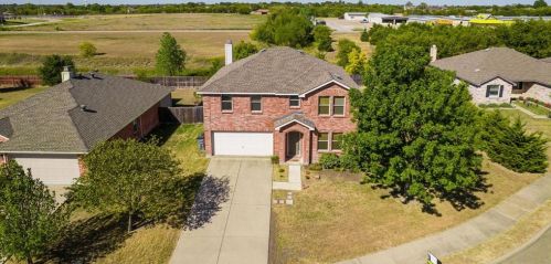 716 Cedar Bluff Dr, St Paul, TX 75098-8600