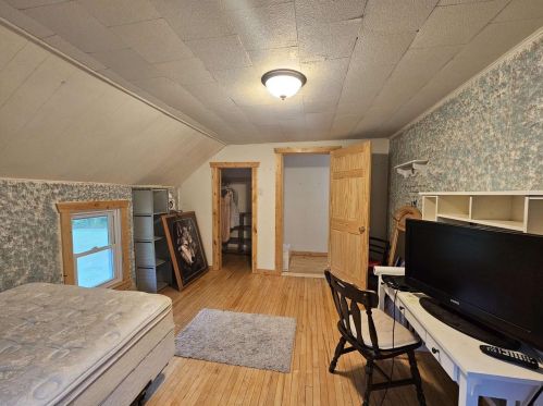 5514 Cardinal Rd, Pulcifer, WI 54124-9731