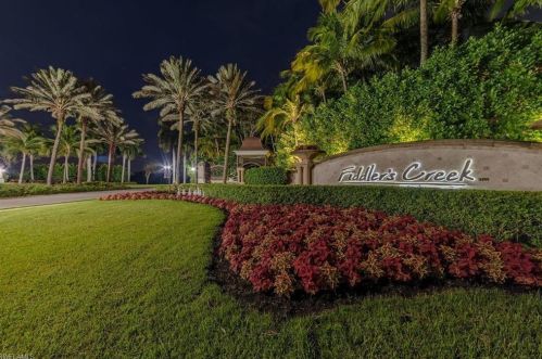 9130 Cherry Oaks Ln, Naples, FL 34114-0829