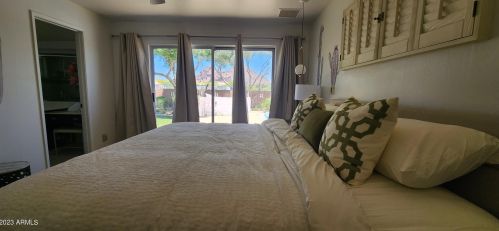 5249 37th Pl, Scottsdale, AZ 85253-7532