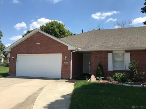 1942 Swallowtail Ct, Englewood, OH 45315-8747