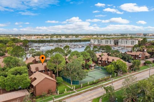 645 Davis Rd, League City TX  77573-2848 exterior