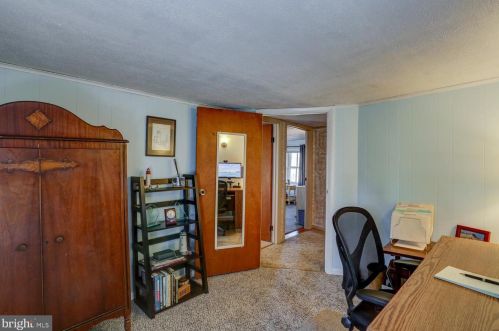 210 Hoernerstown Rd, Hummelstown PA  17036-9503 exterior