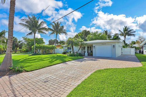 1829 Eucalyptus Ave, Fort Pierce, FL 34949-3410