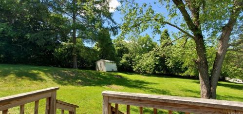 2 Plattekill Rd, Marlborough NY  12542-6023 exterior