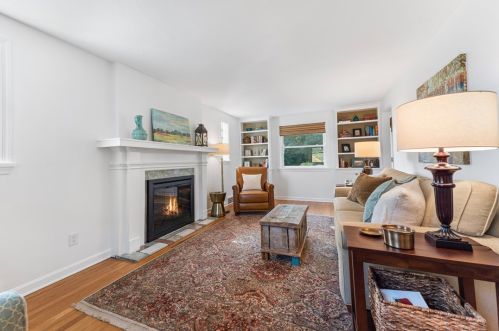 932 Meadowcroft Ave, Pittsburgh PA 15216-1119 exterior