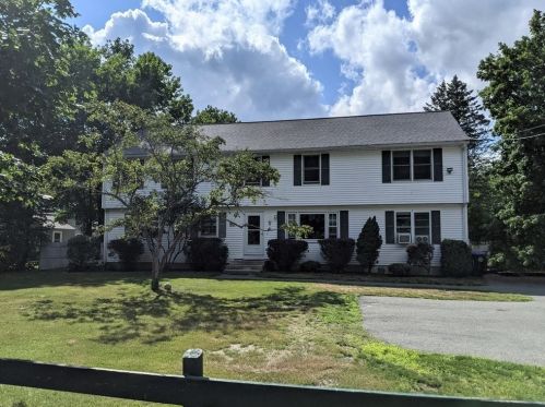 48 Clark Rd, Shirley, MA 01464-2604