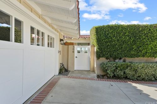 306 Avenida Carlos, Newport Beach, CA 92660-3903