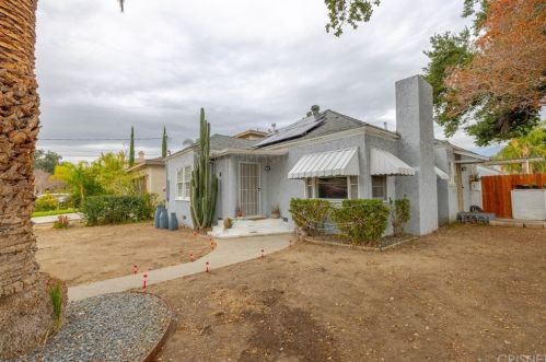 3306 F St, San Bernardino, CA 92405-2441