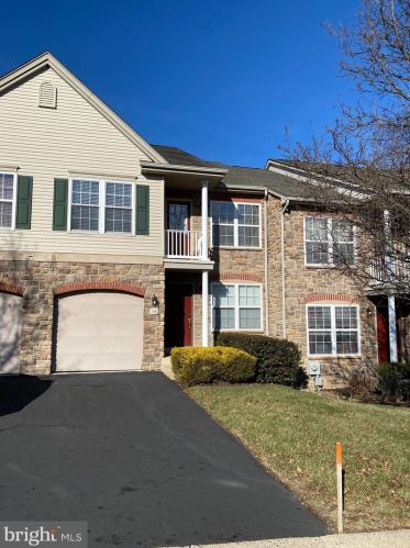 78 Ashley Dr, Langhorne, PA 19053-6425