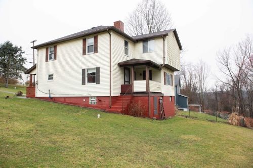 9201 Pine St, Pittsburgh, PA 15239-1637