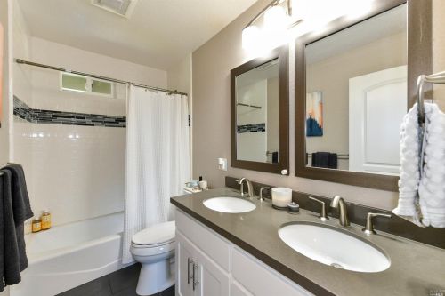 1844 Tisserand Dr, Santa Rosa CA  95405-7635 exterior