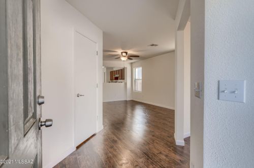 7648 Ocotillo Overlook Dr, Tucson, AZ 85710-8154