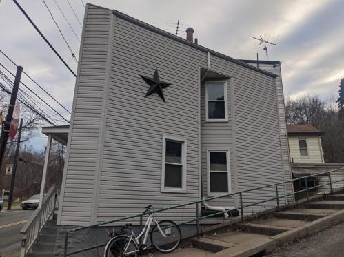 302 Greenfield Ave, Pittsburgh, PA 15207-1072